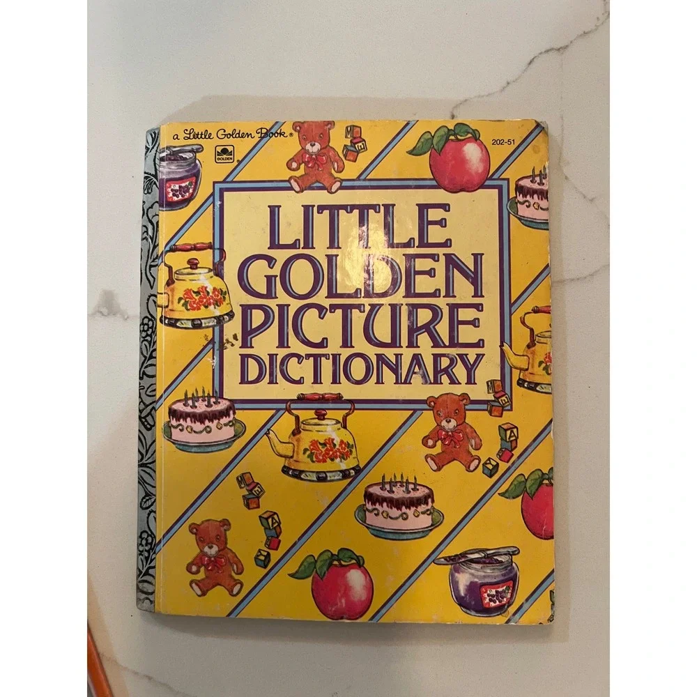 Vintage 1981 Little Golden Picture Dictionary Marie De John Hardcover 202-51